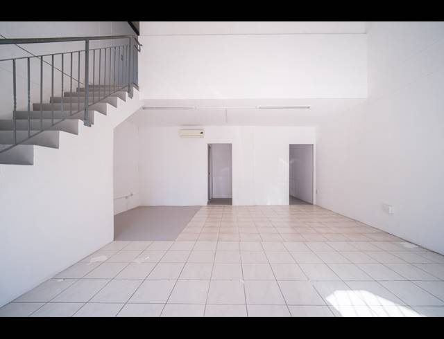 105M² OFFICE TO LET IN BALLITO DISTRICT